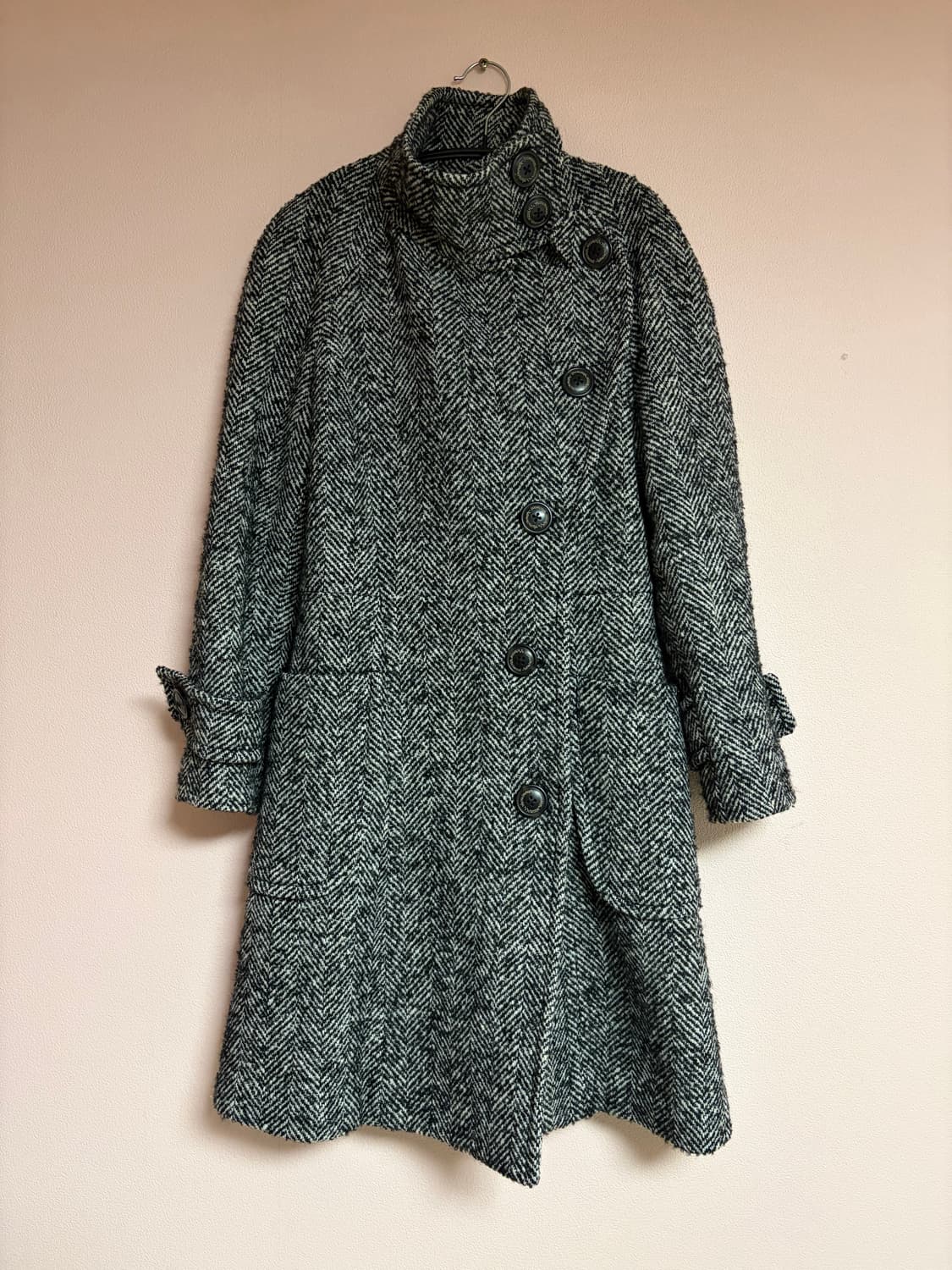 비비안웨스트우드 앵글로매니아 헤링본 코트 상품이미지1