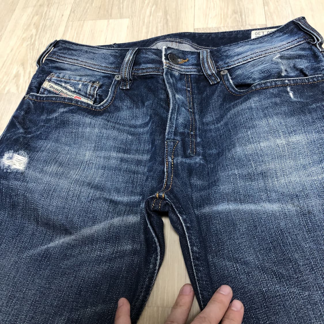 (29) 디젤 DIESEL 자티니 ZATINY 워시드 부츠컷 중청 데님 상품이미지3