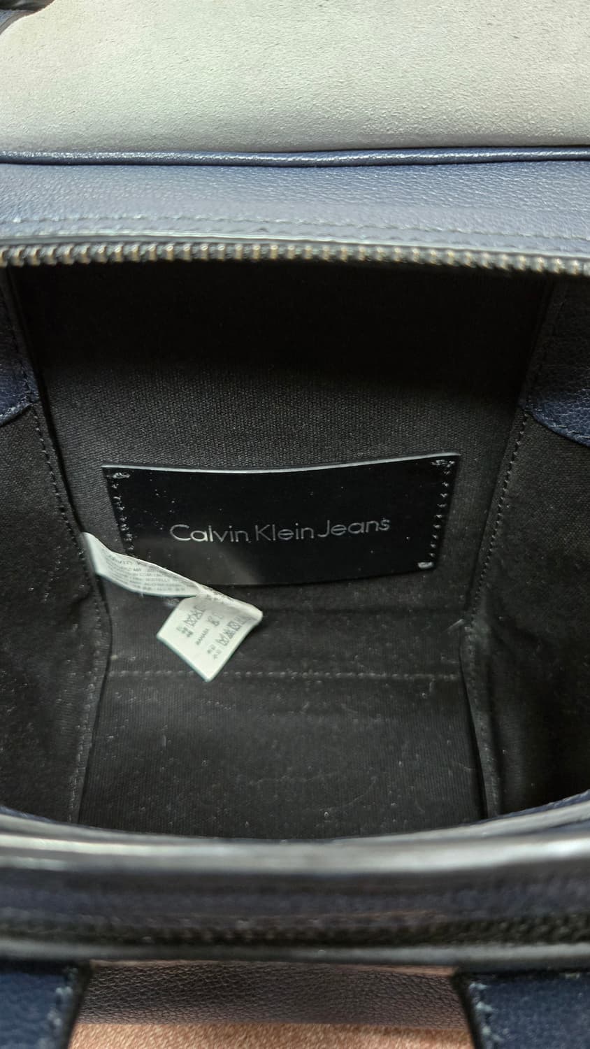 캘빈클라인진 Cara 카라 스몰 토트 사첼백 상품이미지8