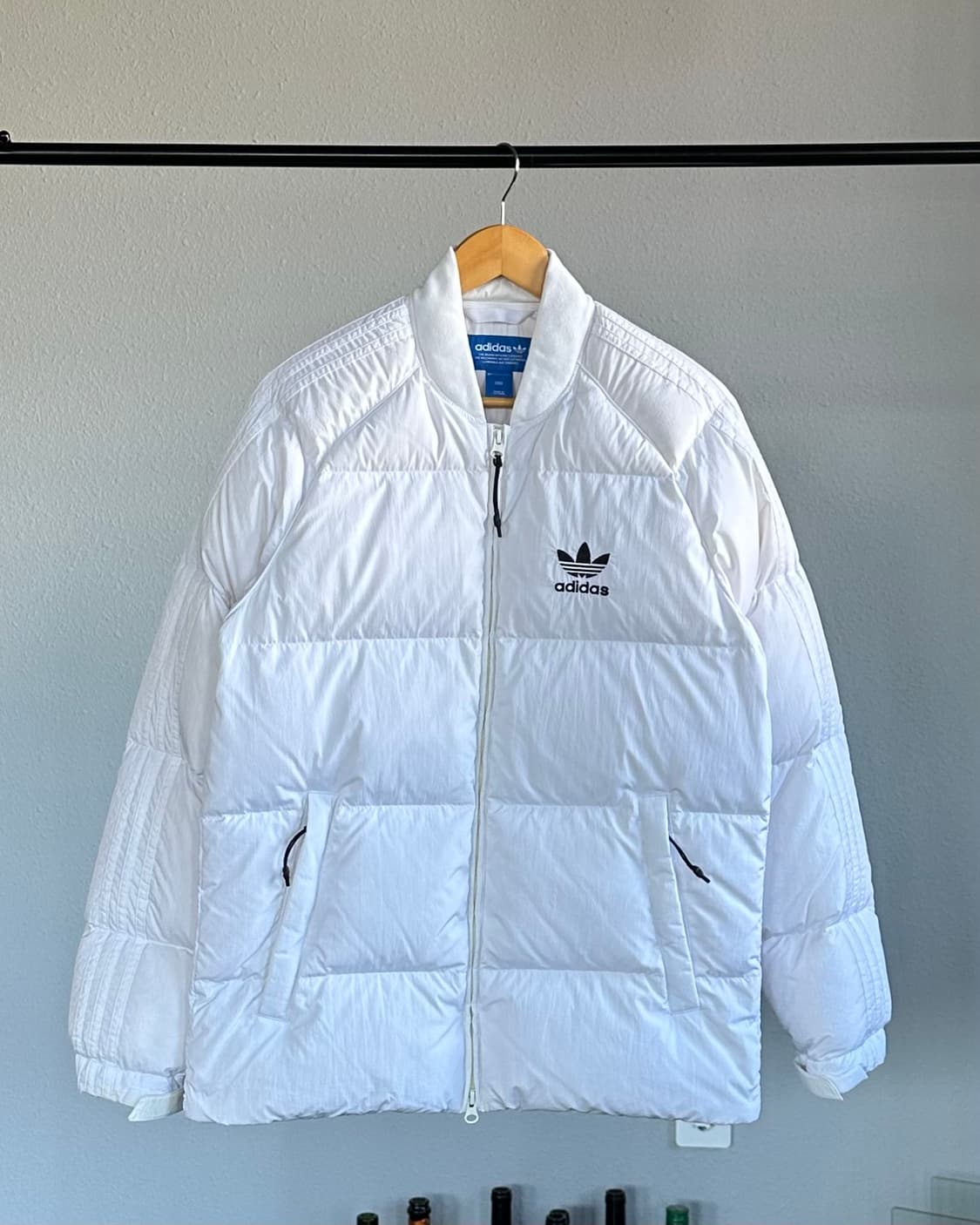 [S-M]아디다스 트레포일 파이어버드 덕다운 패딩 상품이미지1