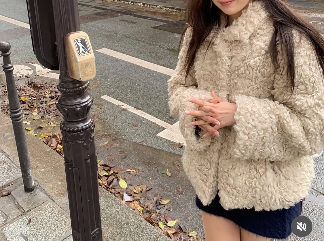 더바넷 bouffant eco-fur jacket  상품이미지1