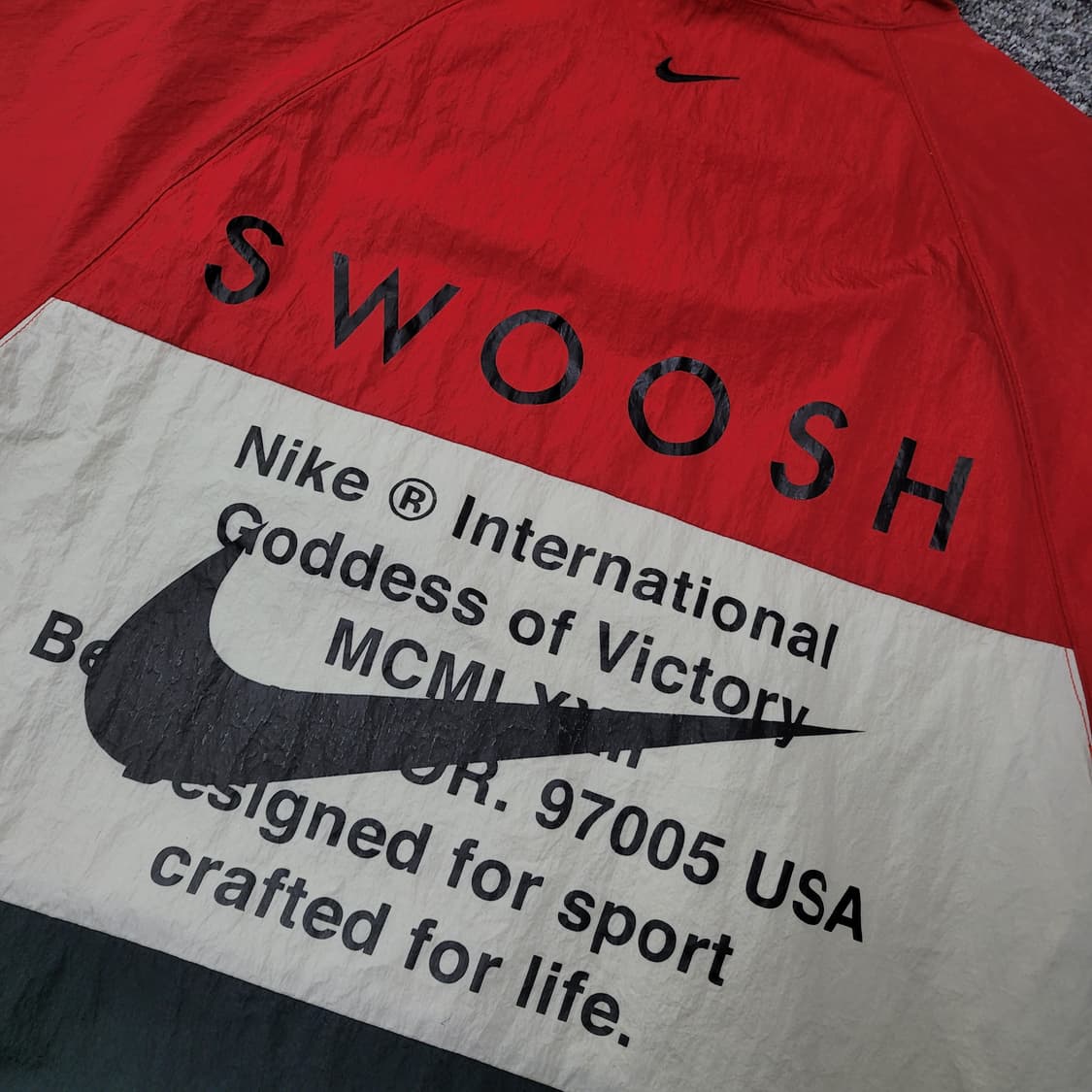 나이키 더블스우시 우븐 바람막이 상품이미지3