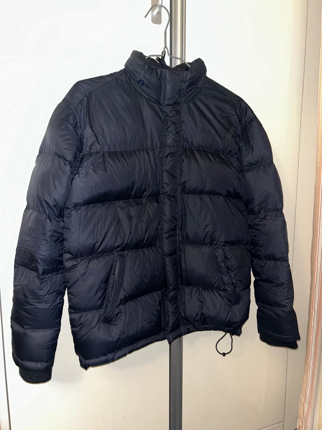 스투시 패딩 상품이미지1