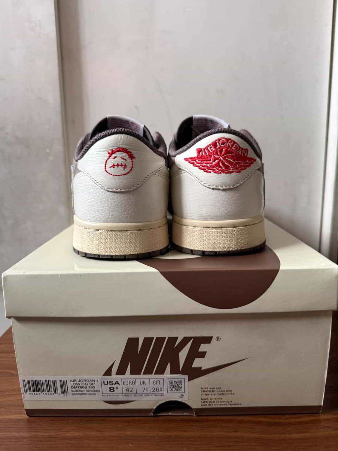 트래비스 스캇 리버스 모카 상품이미지2