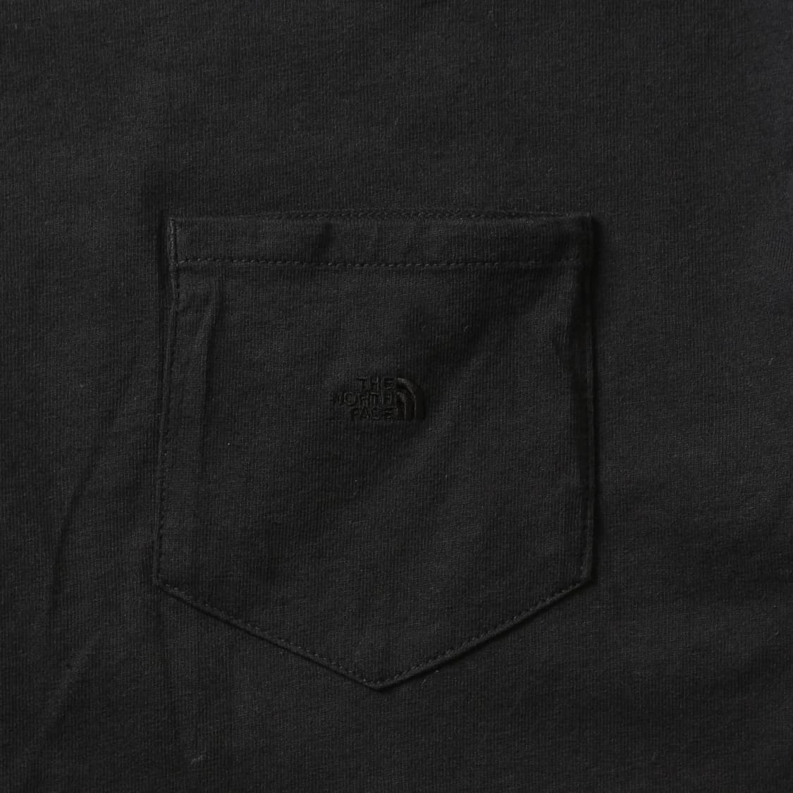  노스페이스 블랙 하프 티셔츠   상품이미지4