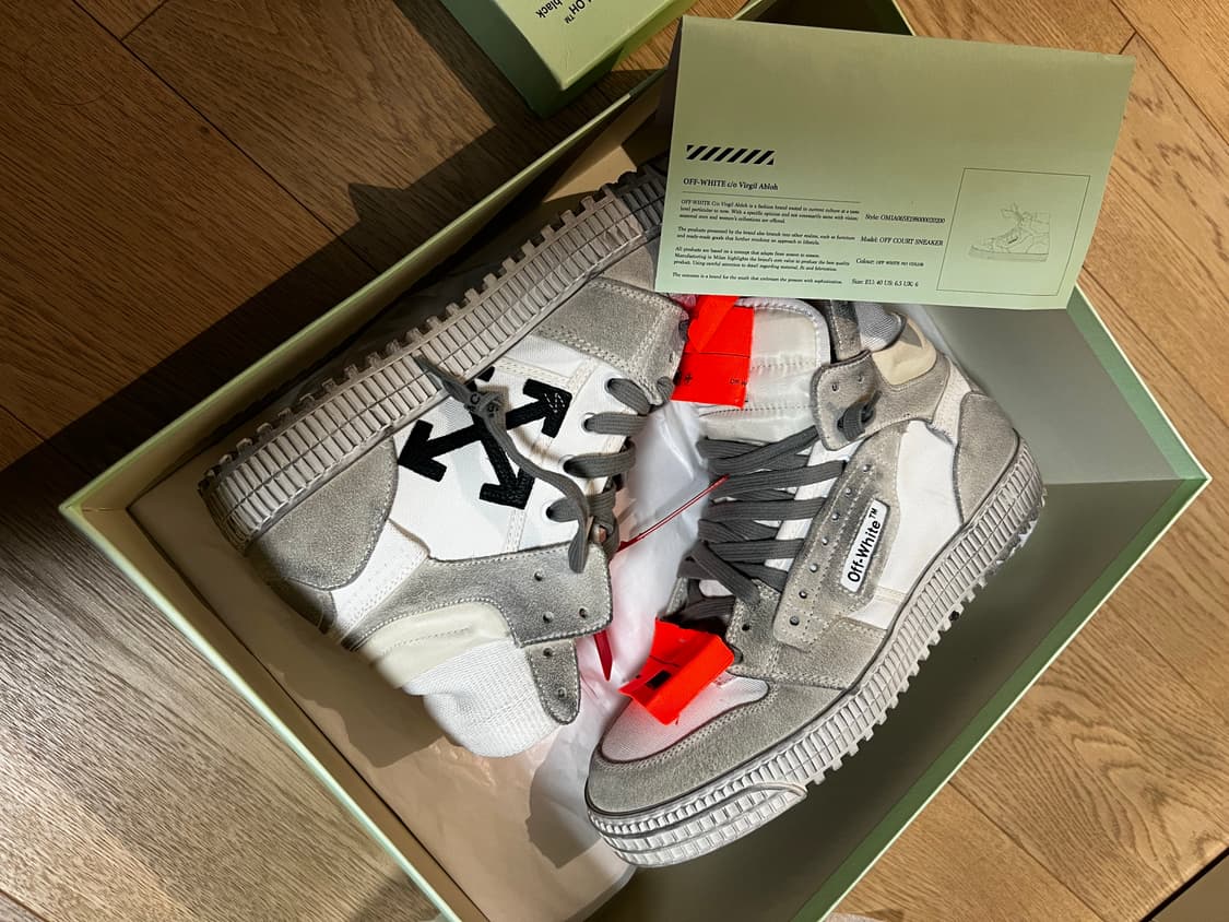 오프화이트 OFF COURT 오프코트 하이탑 스니커즈 40 사이즈 250 상품이미지2