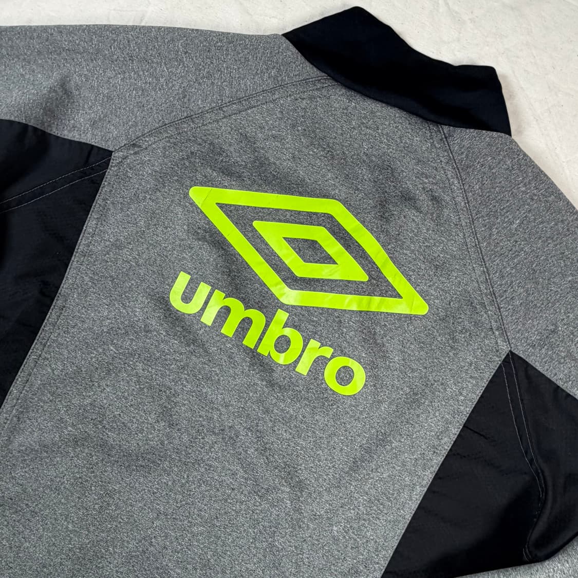 엄브로 트랙탑 바람막이 집업 져지 자켓 상품이미지5