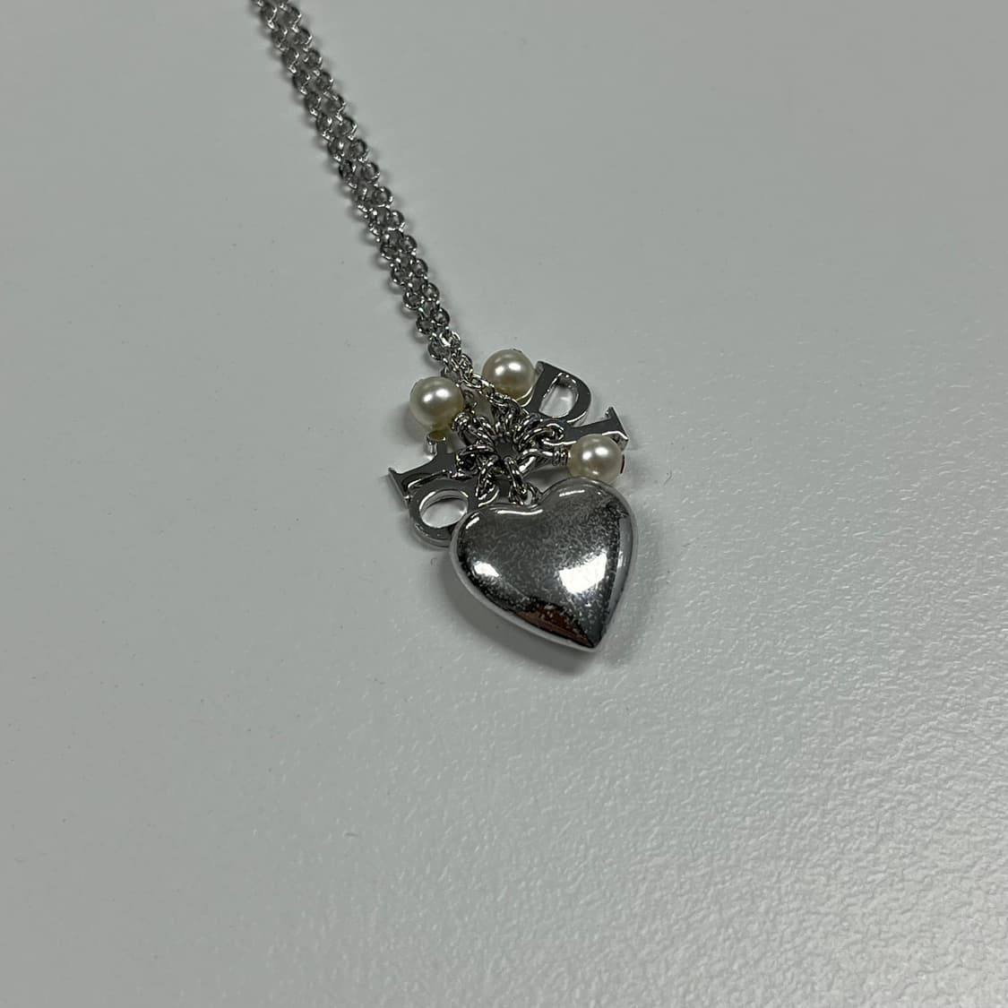 디올 하트통통 진주 목걸이 상품이미지4