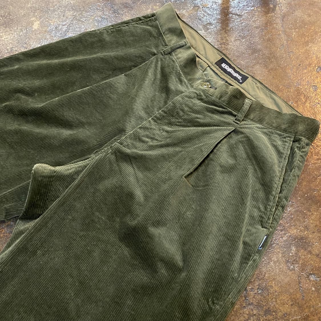 (M) Neighborhood 네이버후드 올리브 코듀로이 팬츠 상품이미지2