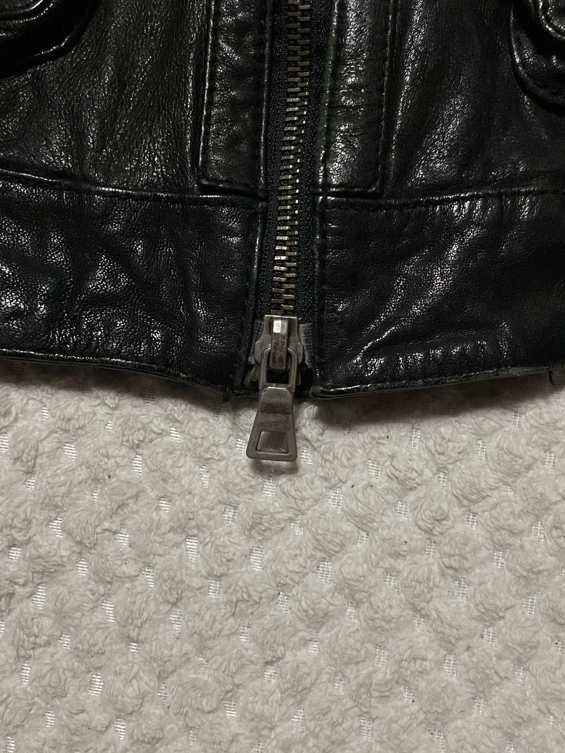 웨스턴 무드 2WAY 램스킨 양가죽 절개 포켓 레더 자켓 상품이미지6