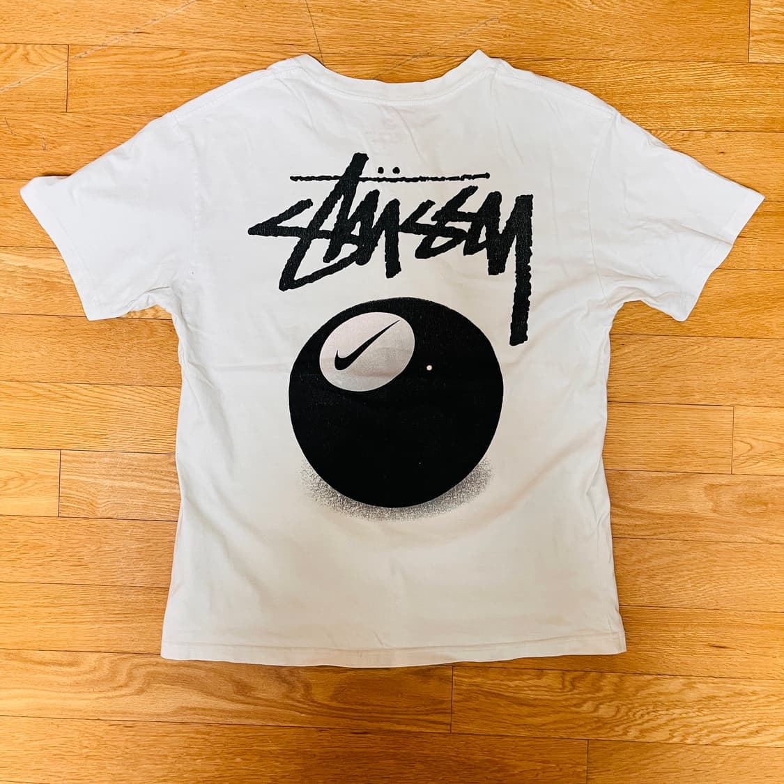 나이키 스투시 8볼 반팔 티셔츠 화이트 상품이미지1