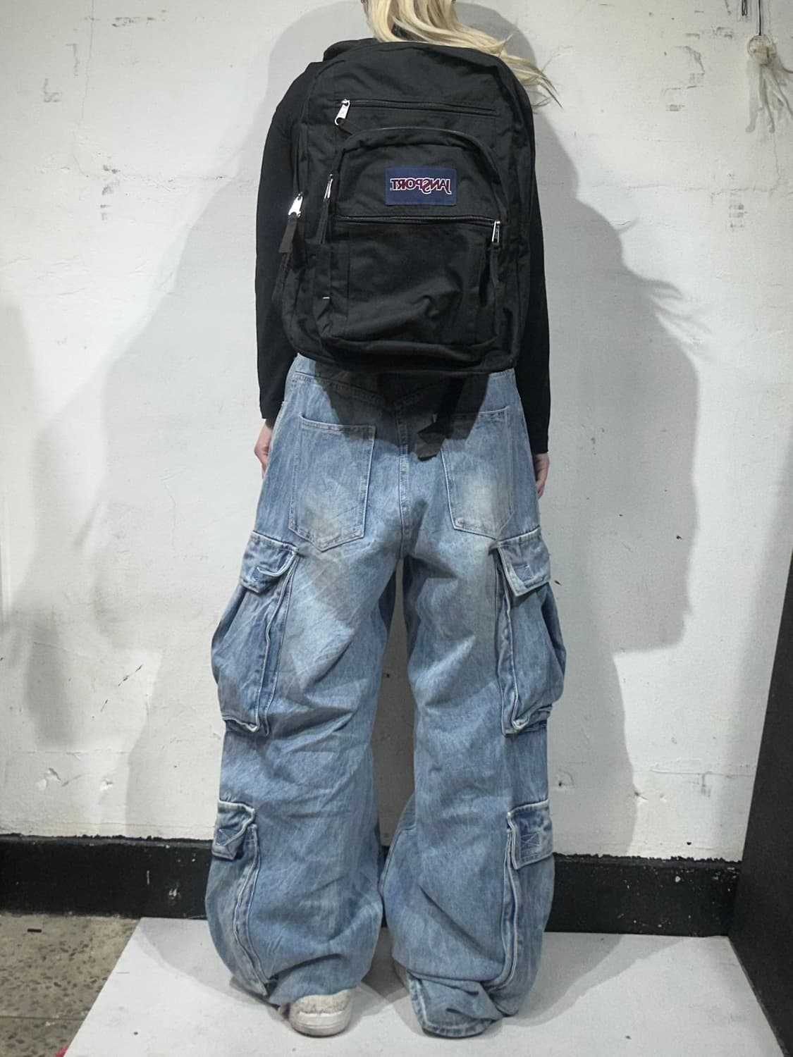 잔스포츠 블랙 백팩 가방  상품이미지3