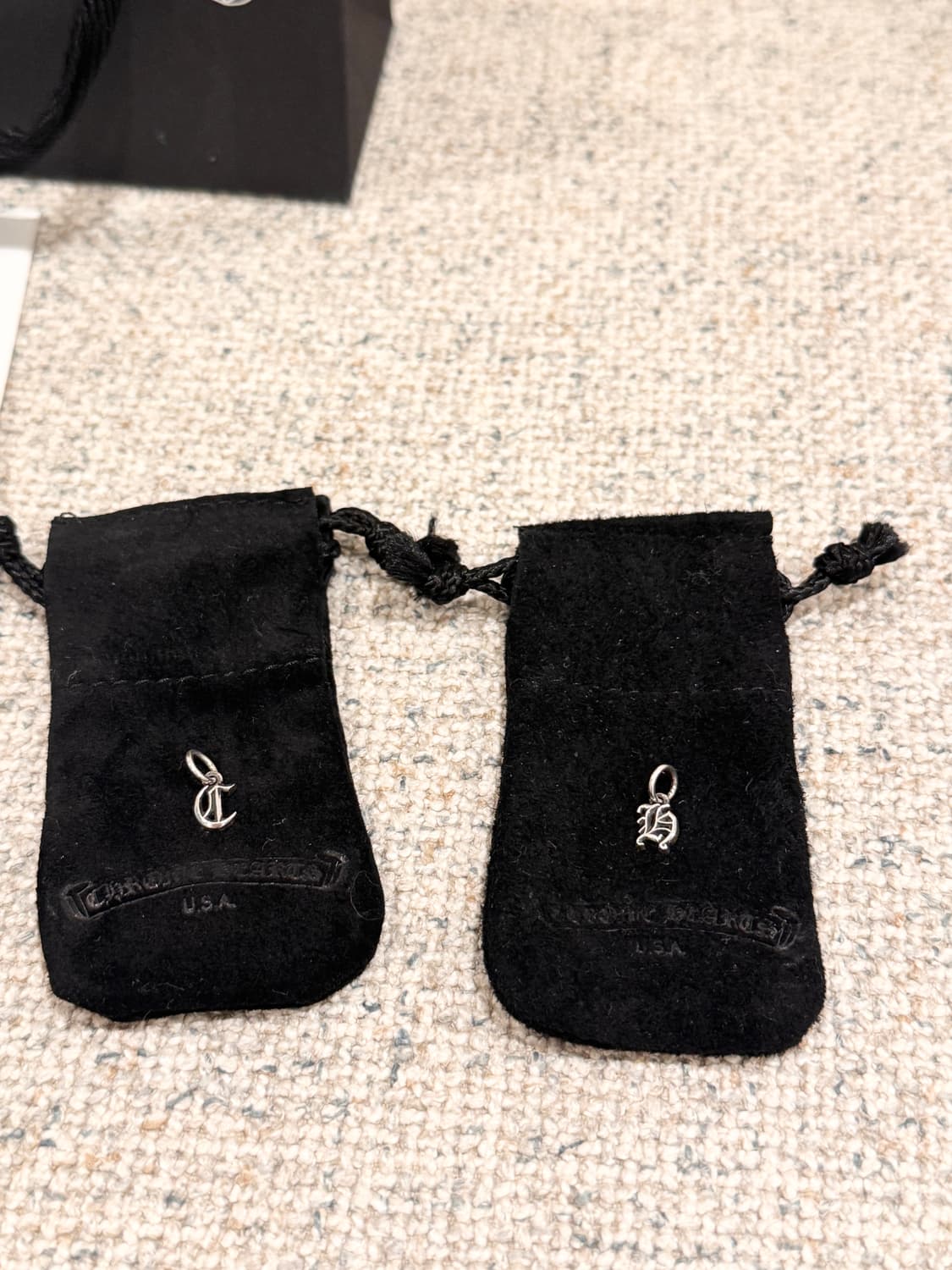 크롬하츠 미니 알파벳 참 팬던트 실버 상품이미지2