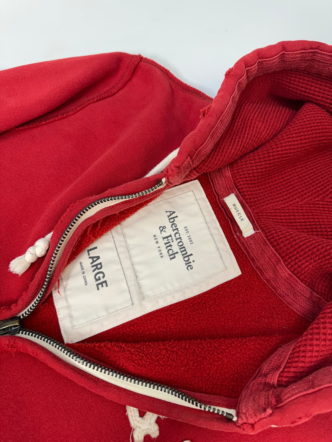 아베크롬비 딥레드 스펠로고 후드집업  상품이미지4