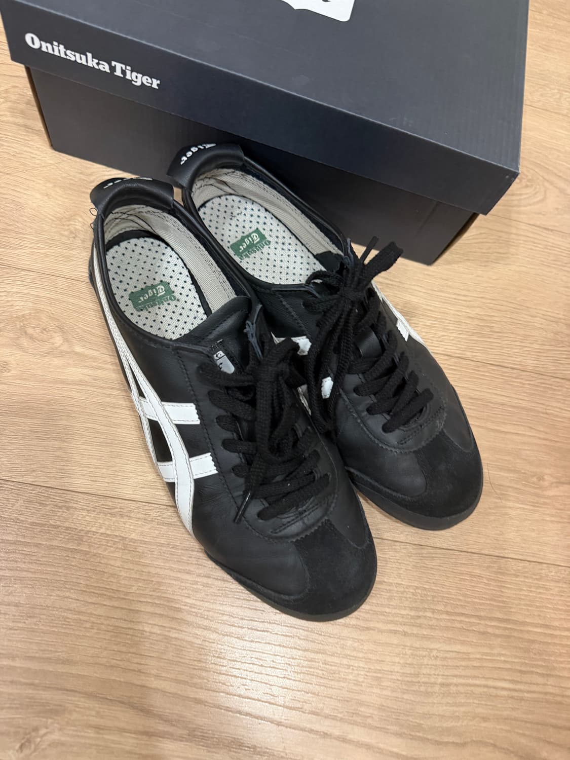 오니츠카 멕시코 66 검정색 팝니다! 상품이미지1