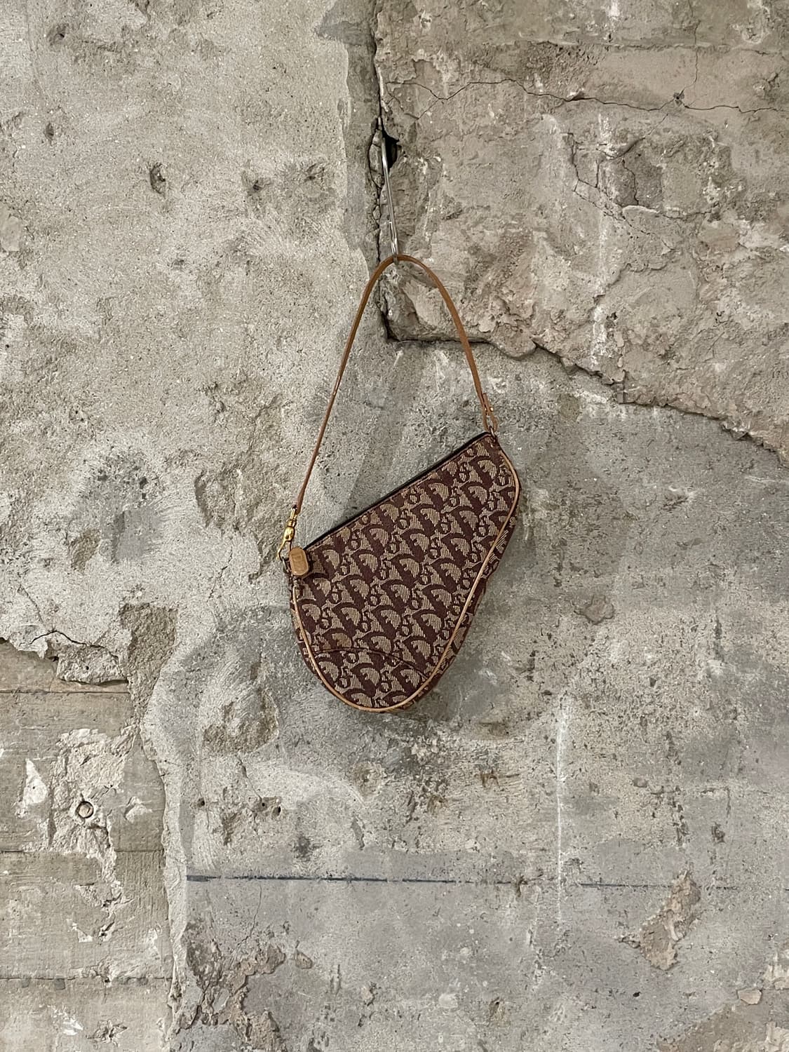 크리스찬 디올 오블리크 베이지 미니 새들백 상품이미지1