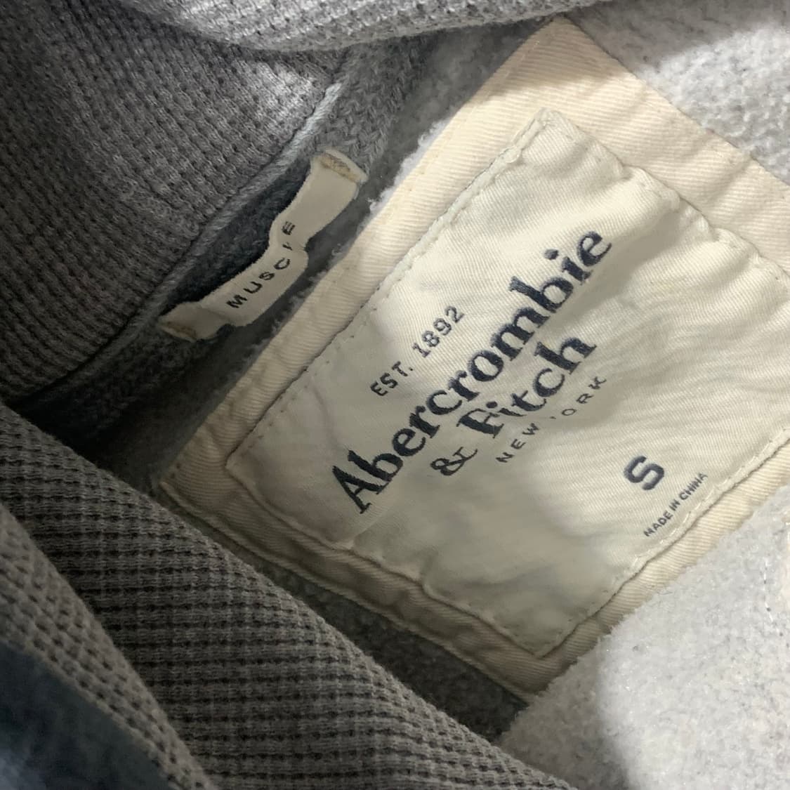 아베크롬비 스펠로고 빈티지 후드티 상품이미지3