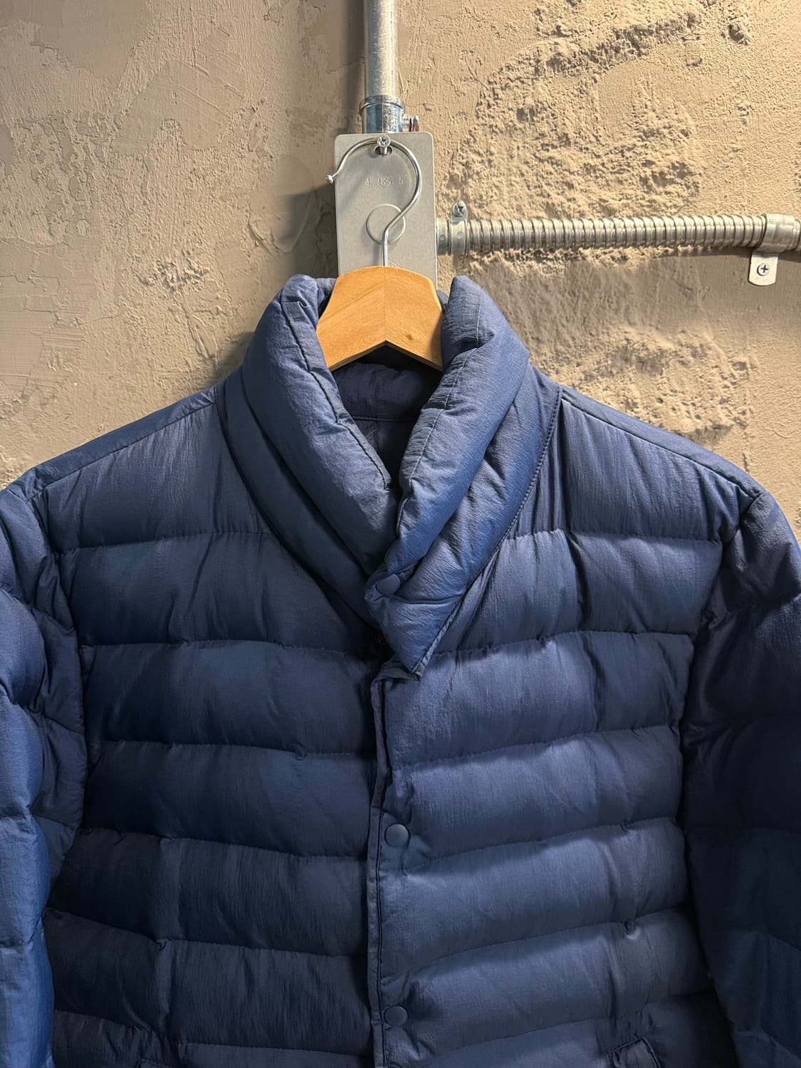 씨피컴퍼니 C.P. COMPANY 다운 패딩 자켓 네이비 상품이미지4