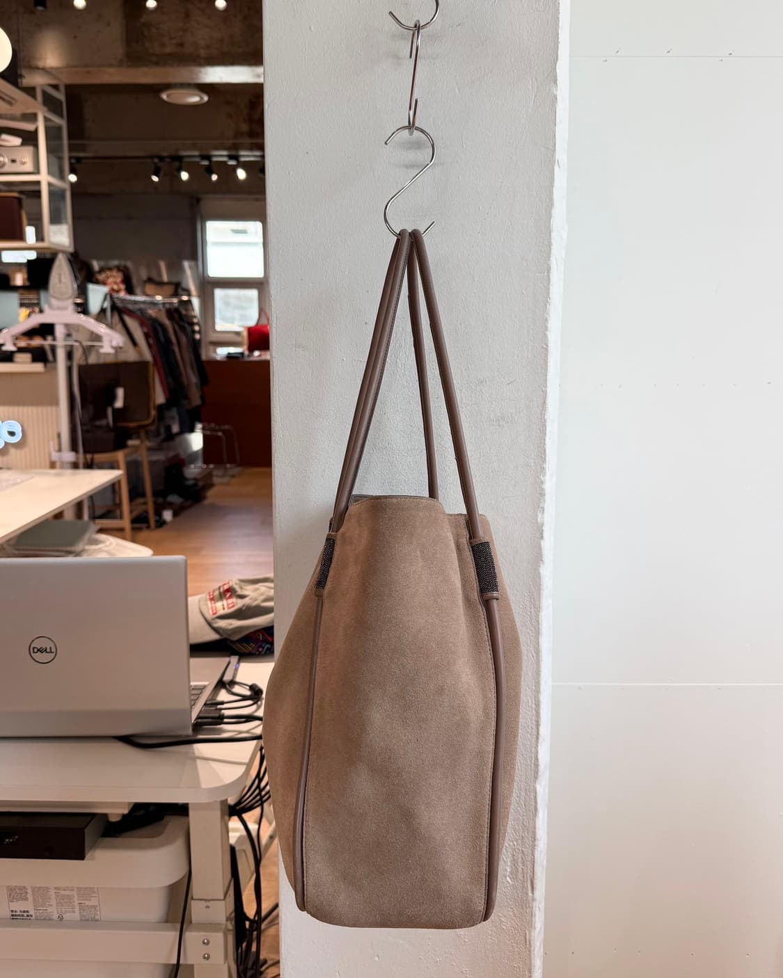 브루넬로 쿠치넬리 브라운 모닐리 스웨이드 토트백  상품이미지5