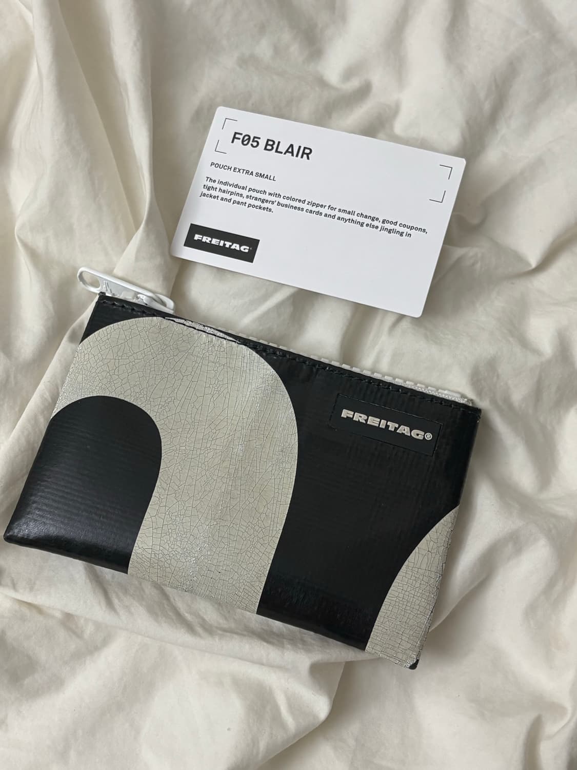 프라이탁 블레어 블랙 그레이 지갑 상품이미지1