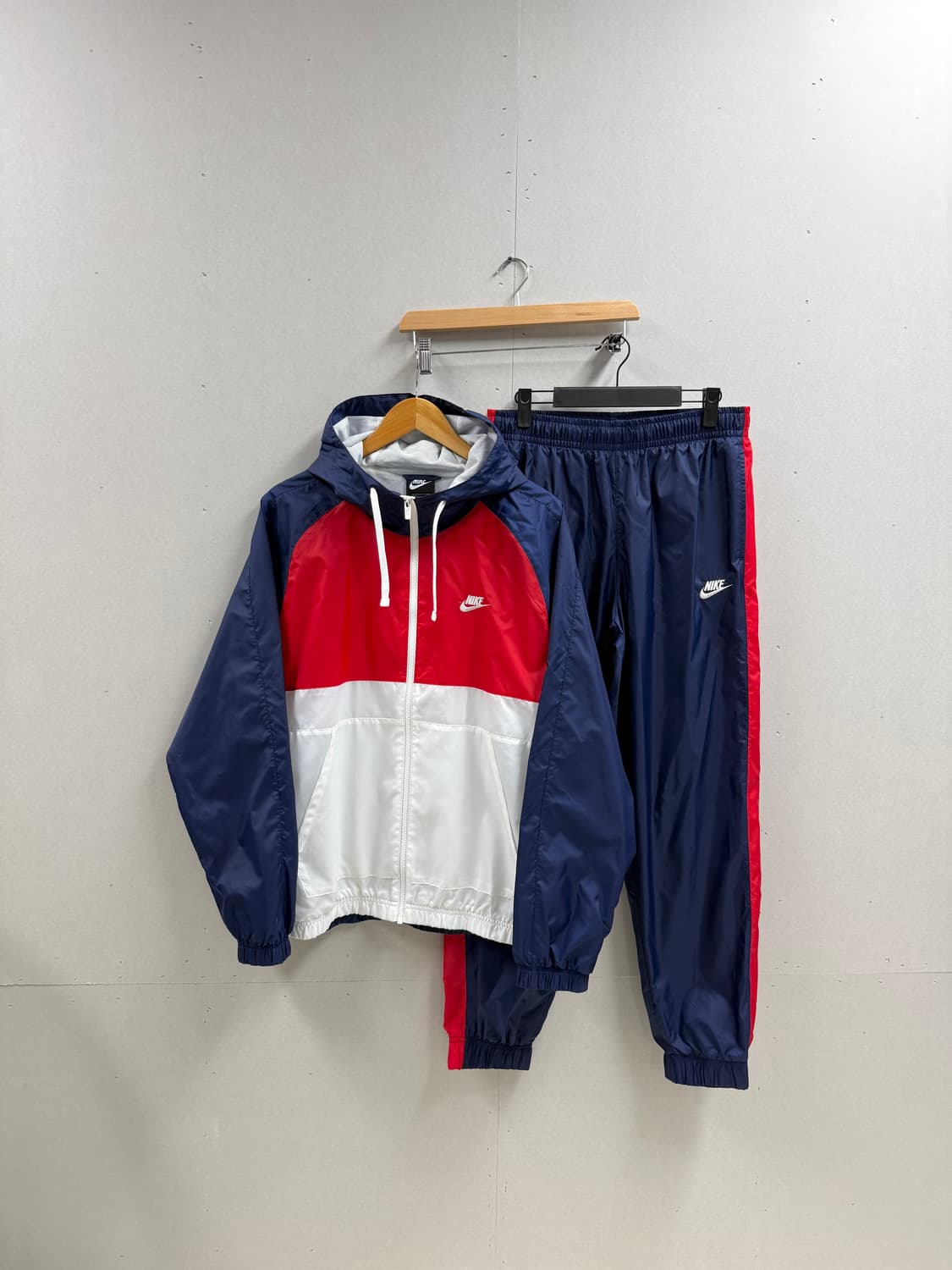 남성 L / 나이키 윈드러너 바람막이 + 조거팬츠 세트  상품이미지1