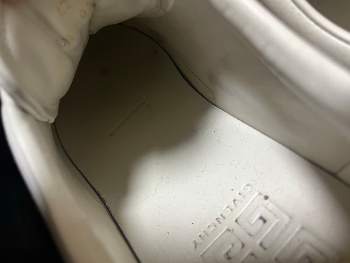 지방시 스니커즈 상품이미지3