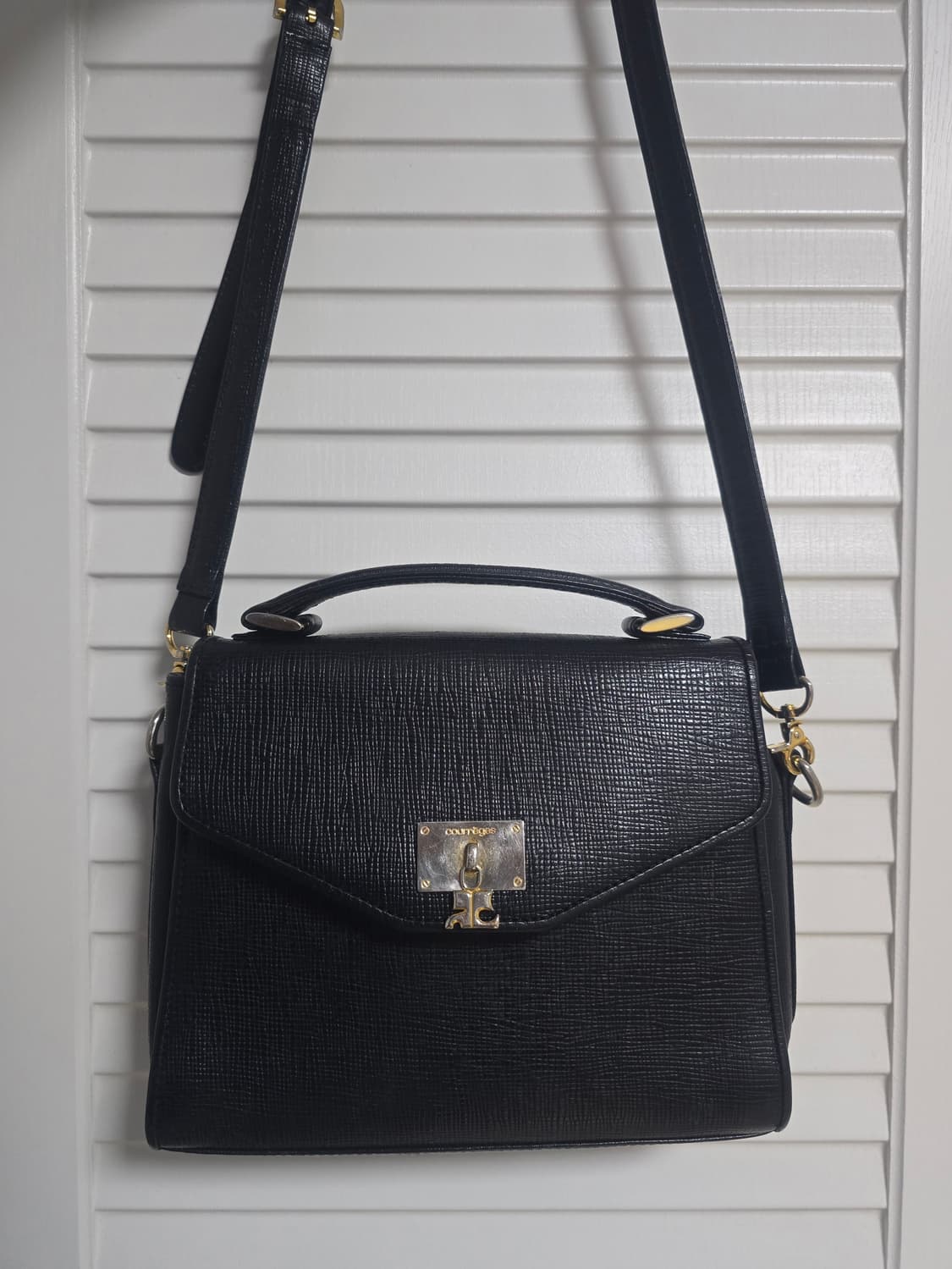 Courreges 꾸레쥬 레더 블랙 숄더 토트백 상품이미지4