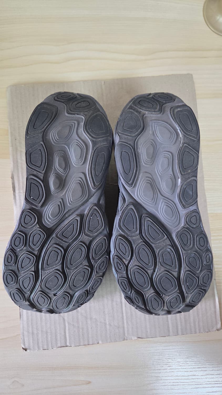 뉴발란스 Fresh Foam 860 블랙 운동화 상품이미지5