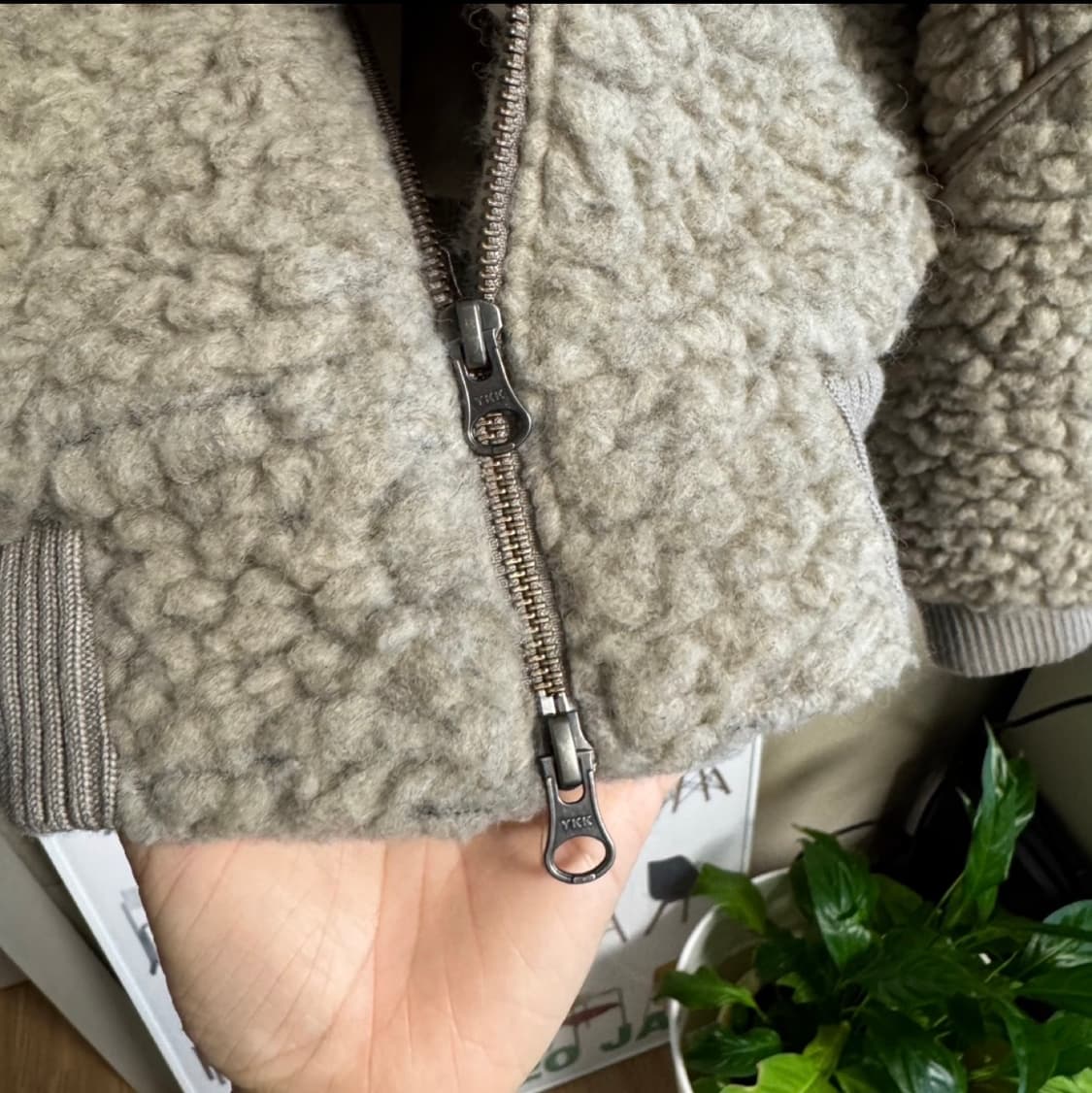 텍스처드 울 후드 점퍼 BEIGE - L 상품이미지5