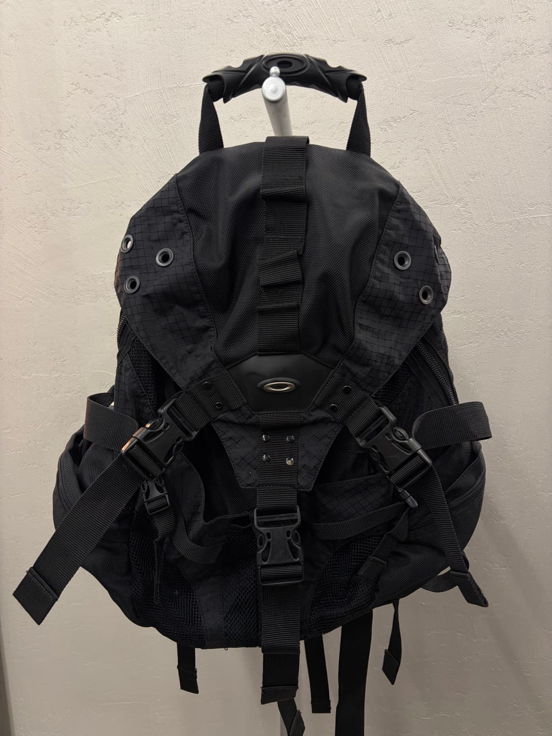 Oakley icon backpack black 상품이미지2
