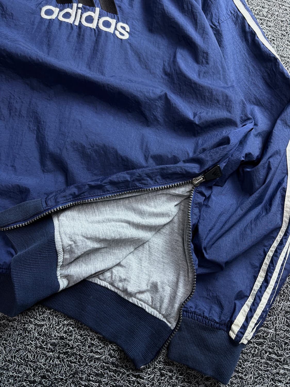 90s 아디다스 올드스쿨 빅로고 웜업 3142 상품이미지3