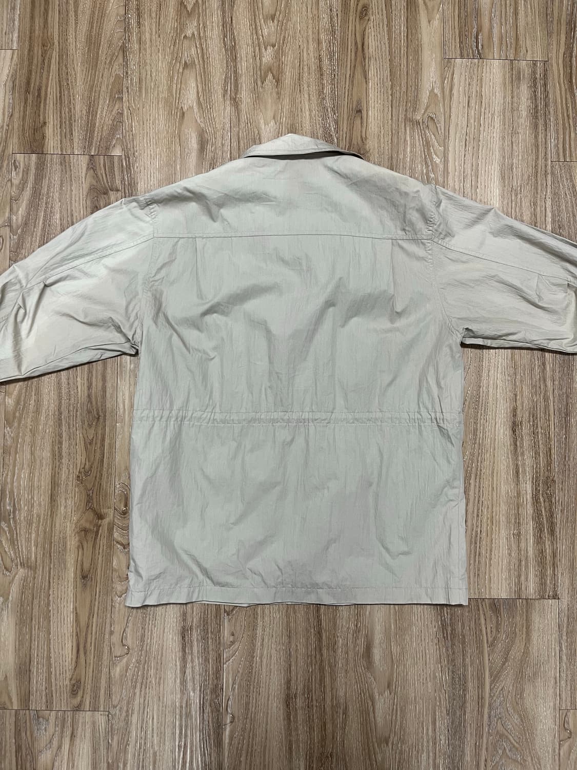 아식스 아웃도어 유틸리티 자켓 상품이미지3