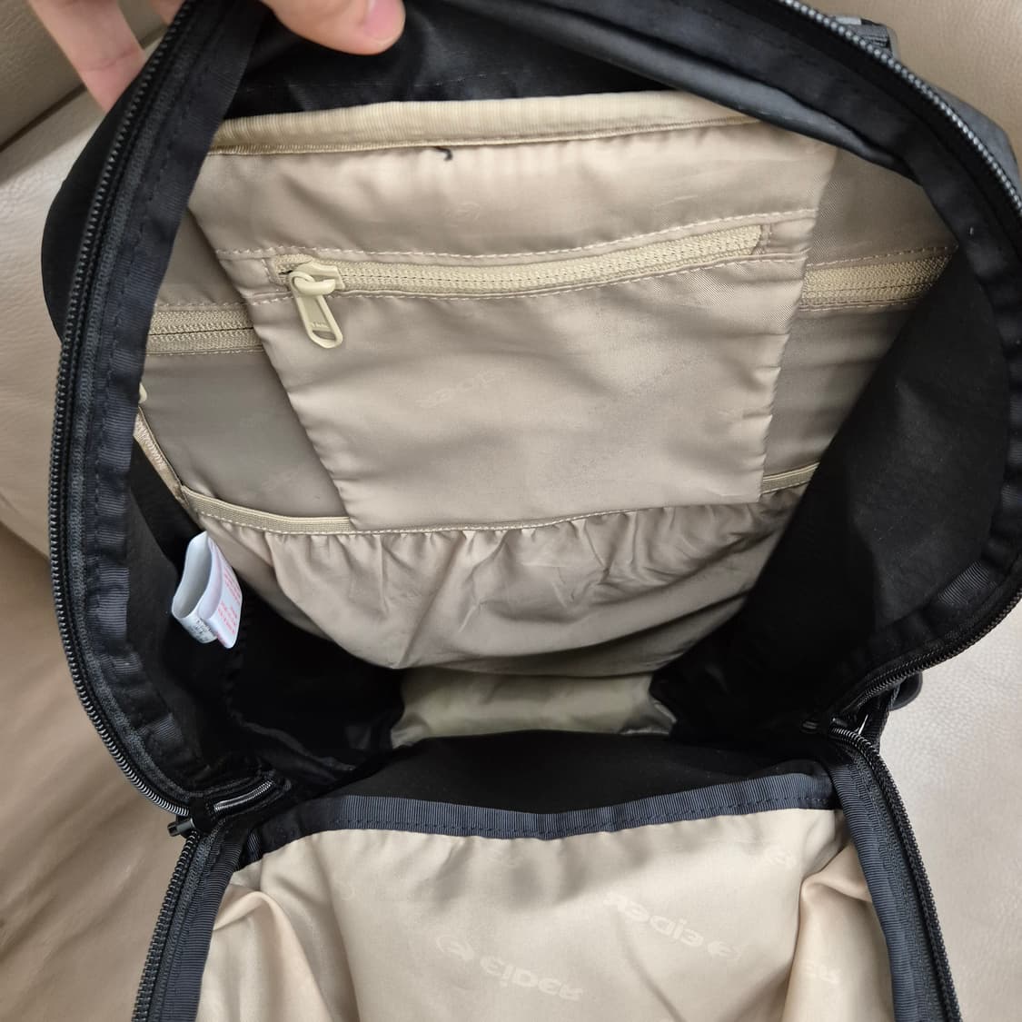 아이더 샤들리 백팩 30L 상품이미지5