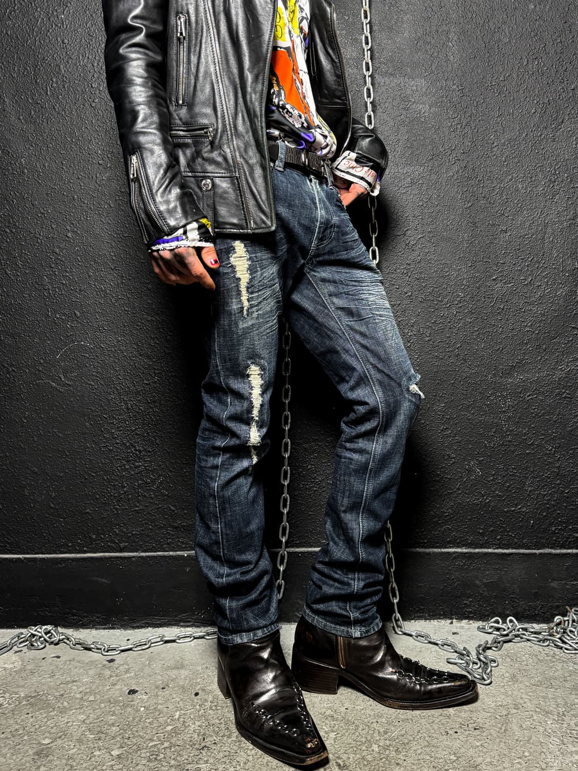 Stud Distressed Slim Denim 상품이미지4