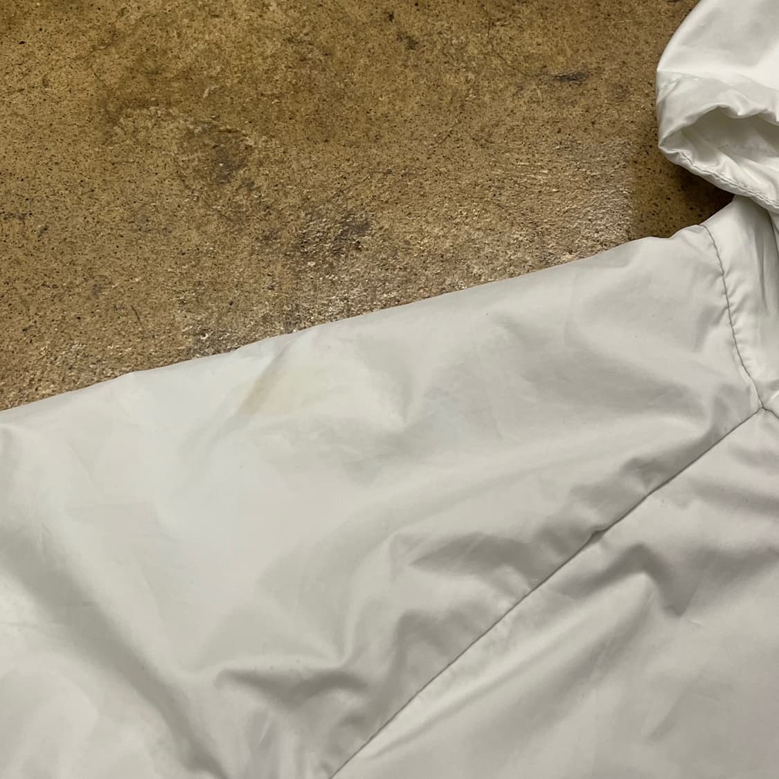 [정품/M] 나이키 바람막이 화이트 블랙 후드 자켓 b18 상품이미지8