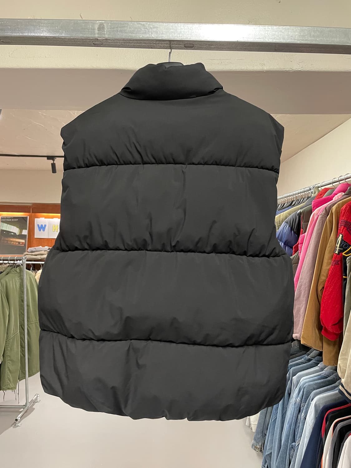 게스 패딩 조끼 상품이미지4