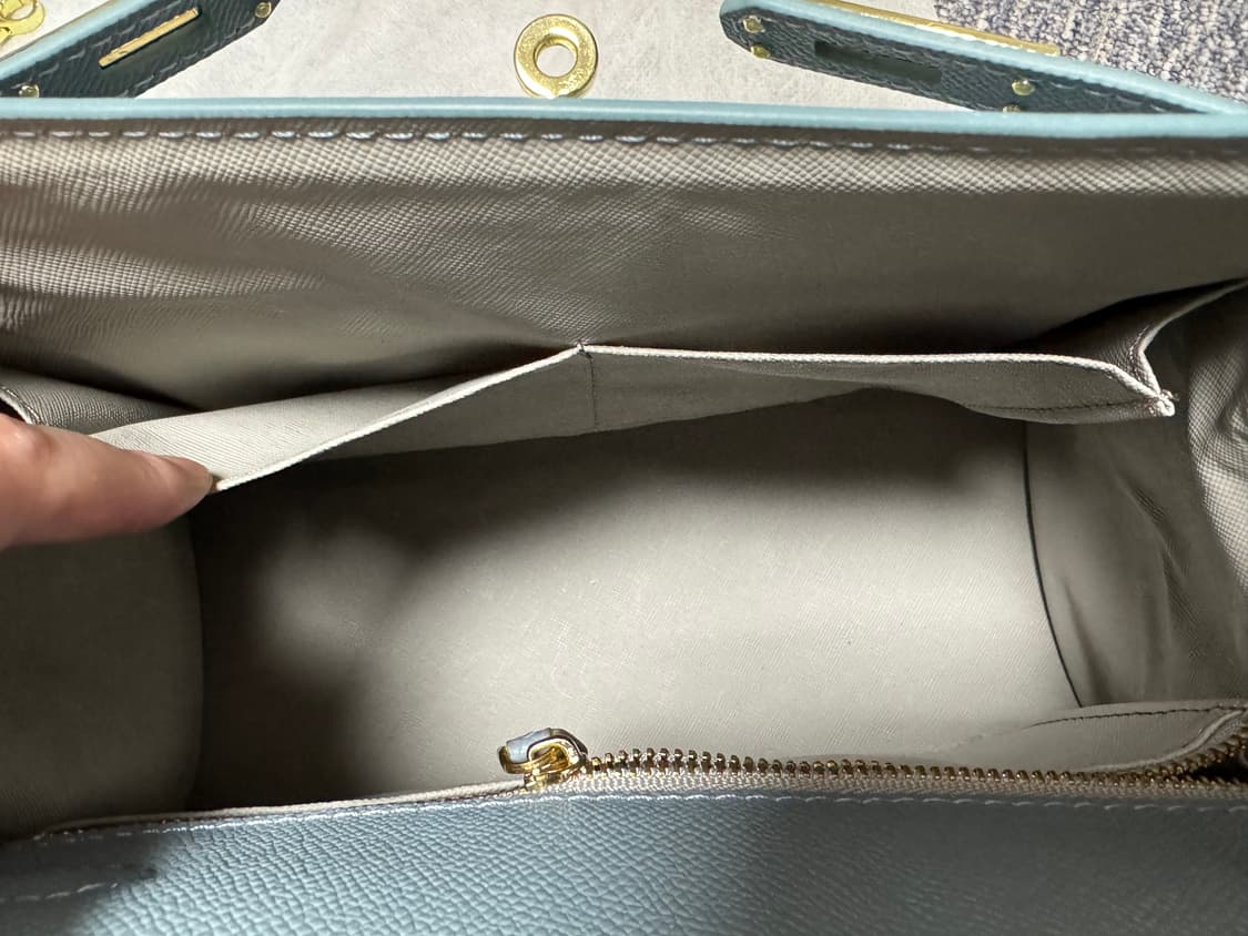 새상품 원가 12만원 소가죽 캘리st 소라색 토트백 핸드백 여성가방 상품이미지4