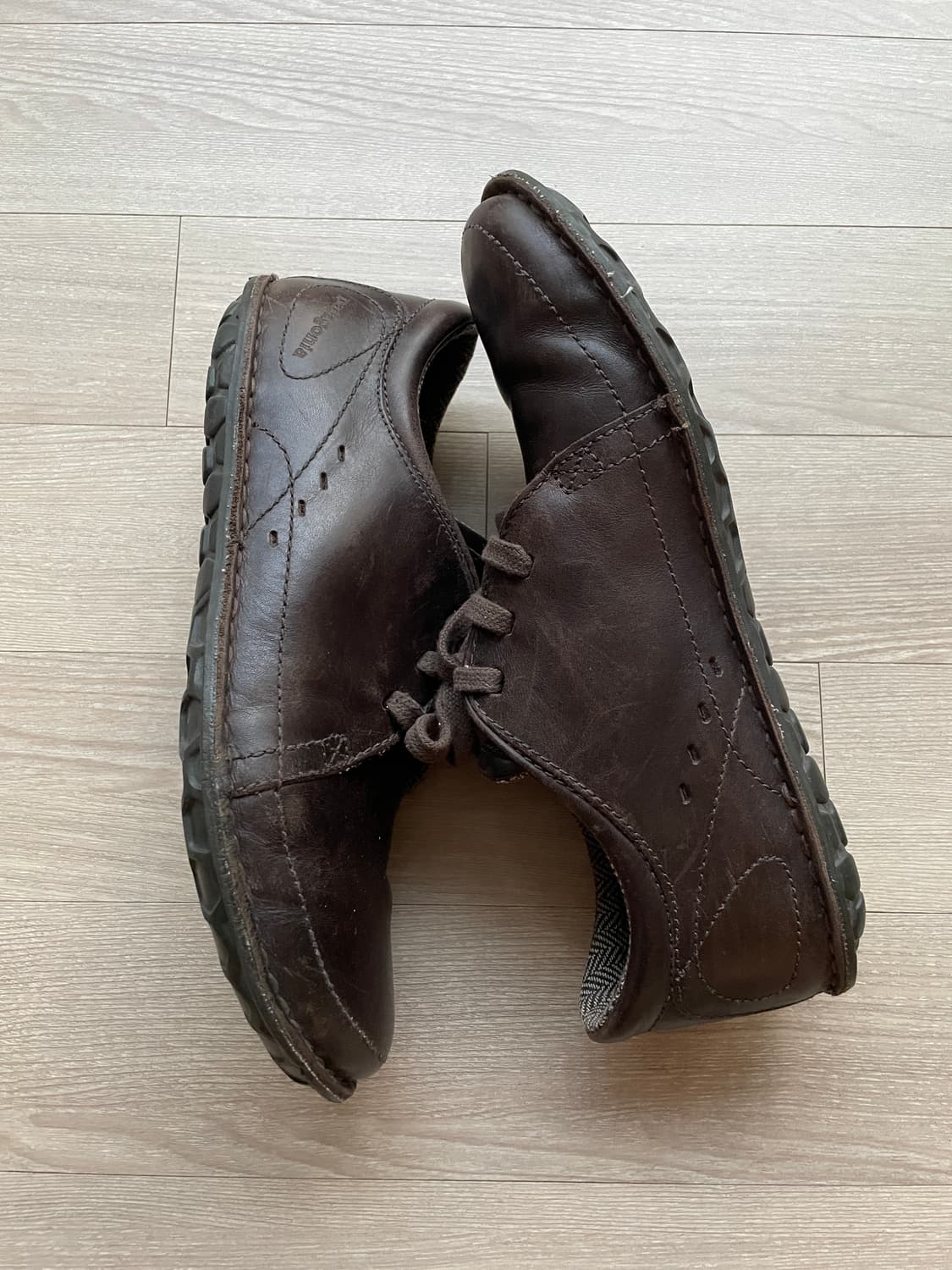 파타고니아 loulu 룰루 레더 슈즈 벨벳 브라운 상품이미지6