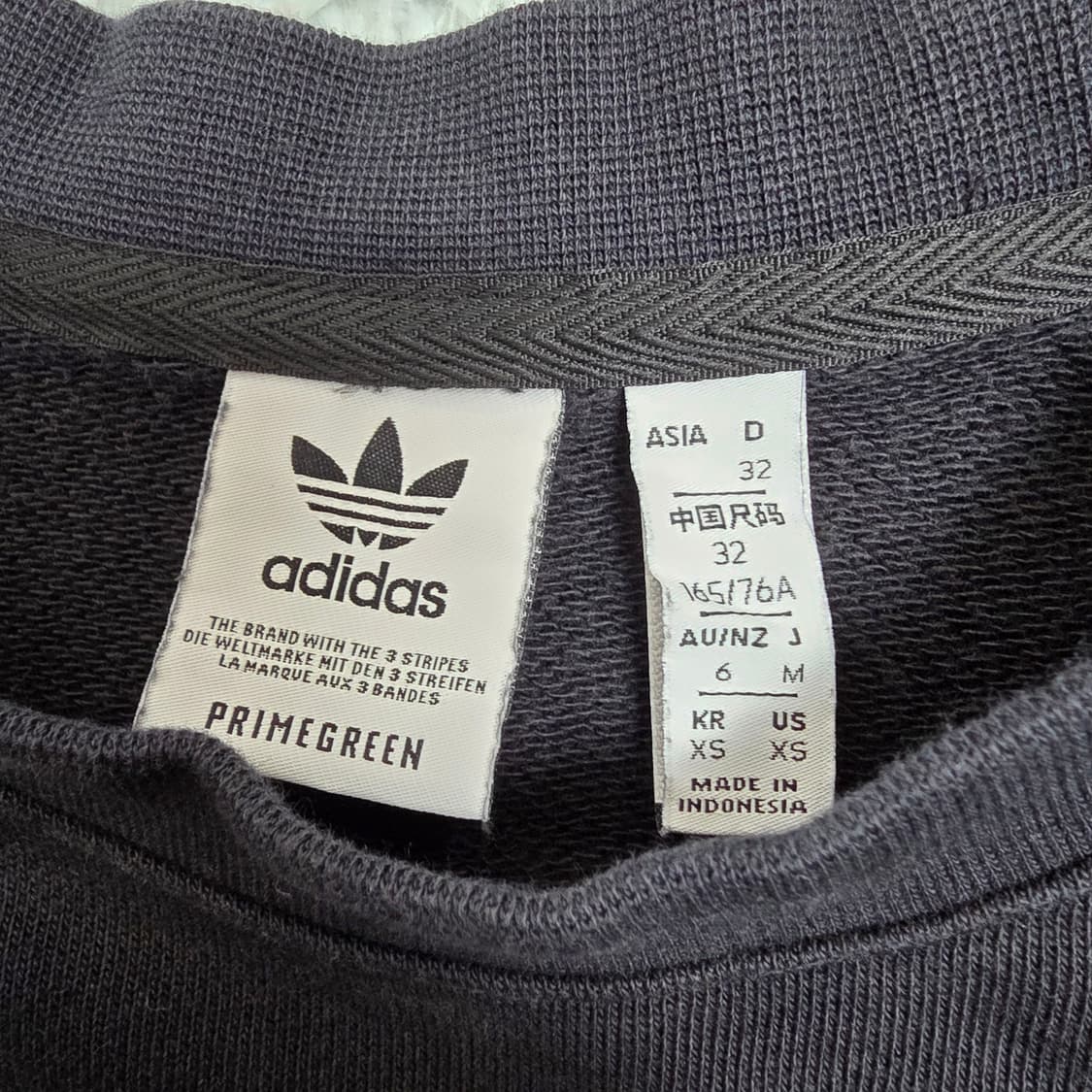 아디다스 여성 크롭 맨투맨 블랙 XS 상품이미지5