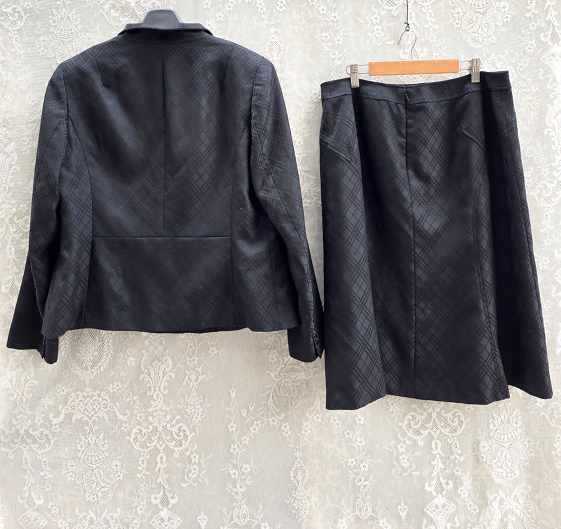 버버리 투피스 정장 상품이미지5