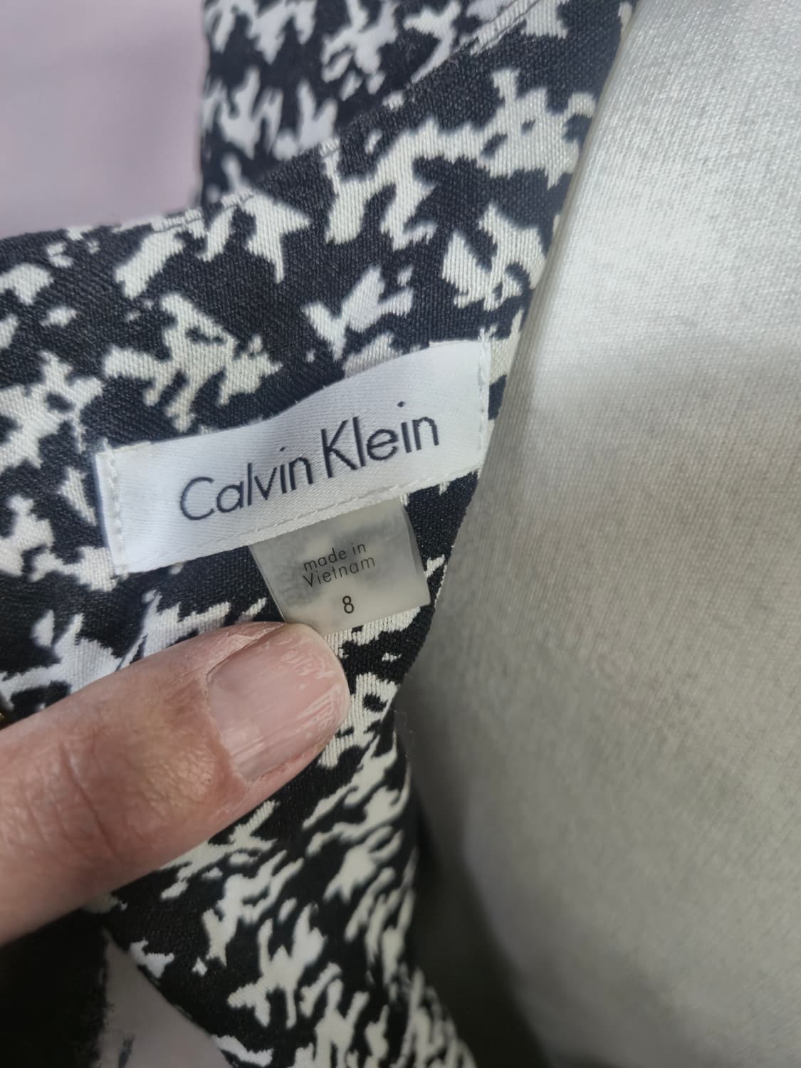 캘빈클라인 블랙 패턴 원피스 사이즈 8 상품이미지3