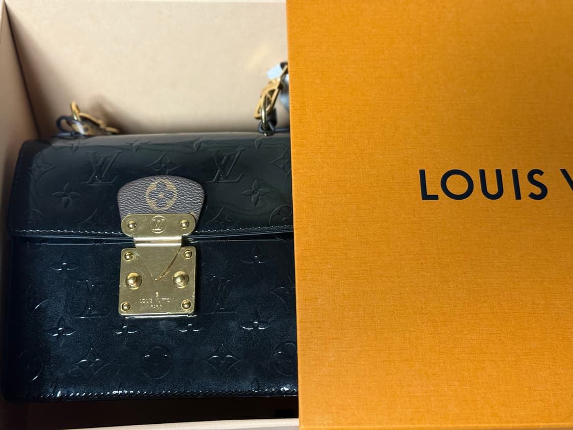 루이비통 스프링 스트리트 블랙 상품이미지10