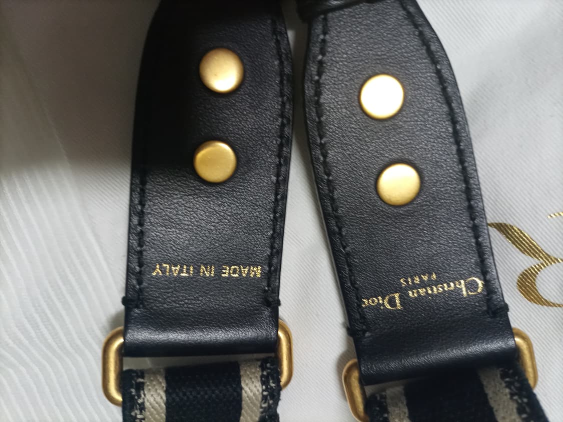 정품 디올 스트랩 가방끈조절 상품이미지4