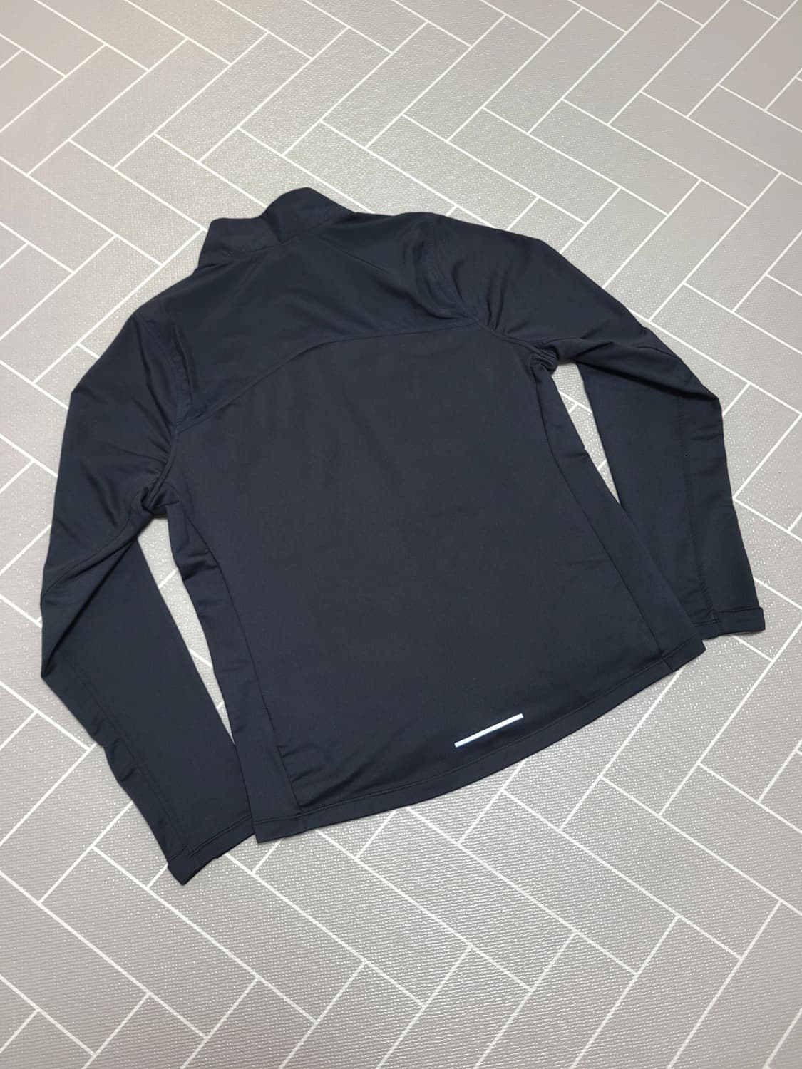 나이키 에센셜 러닝 필드 집업 자켓 L 상품이미지2