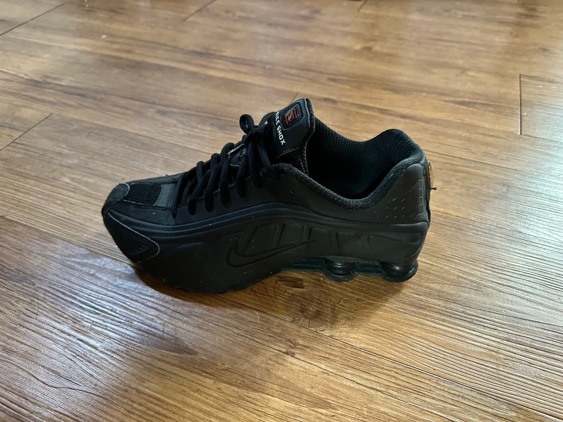 나이키 샥스 R4 280 상품이미지2