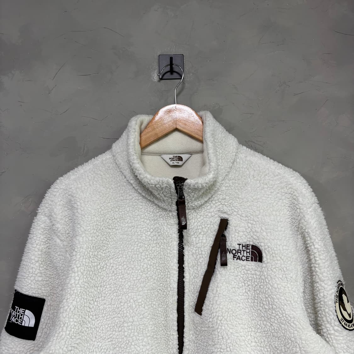 노스페이스 플리스 집업 화이트 브라운 상품이미지2