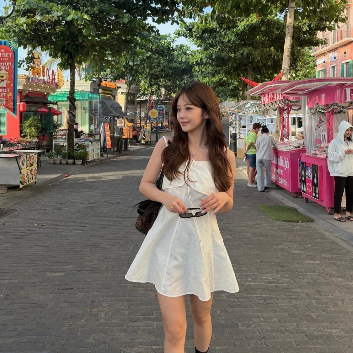 온앤온 넥 스트링 레이어드 블라우스 원피스 상품이미지1