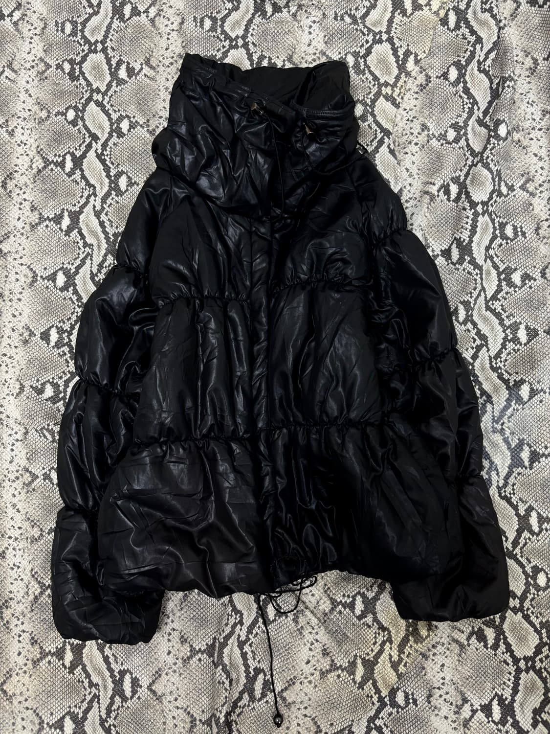 [NOW HERE] high Neck Utility Padding 상품이미지7