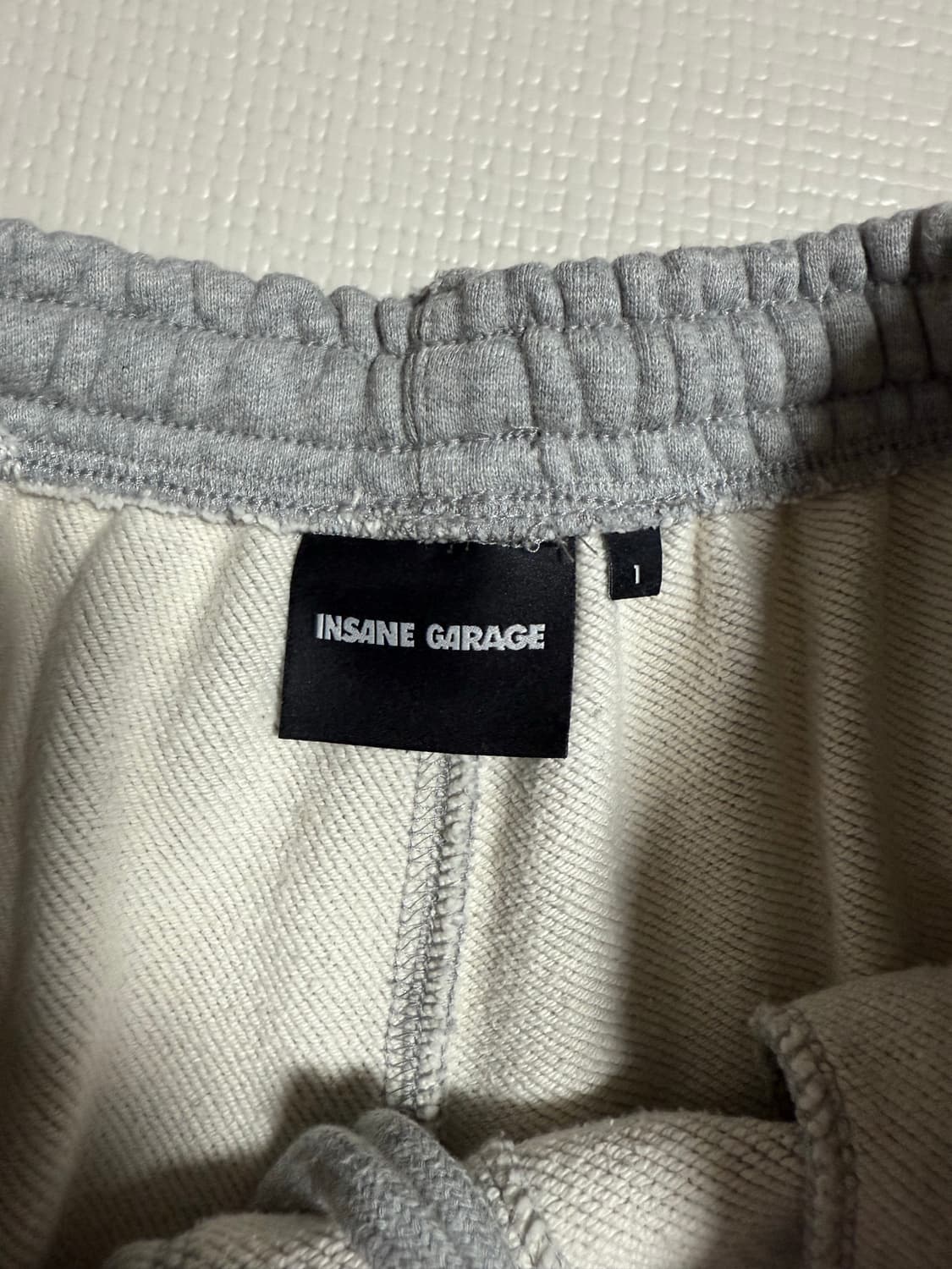 인세인 개러지 그래픽 스웻팬츠 상품이미지4