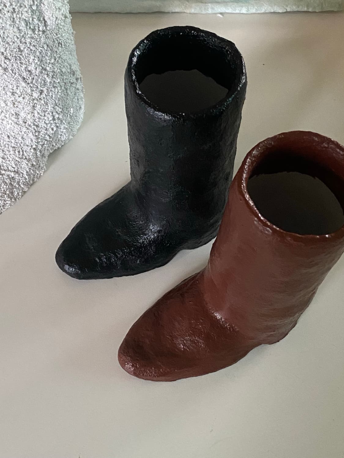 부츠 화병 / 검정 부츠 상품이미지1